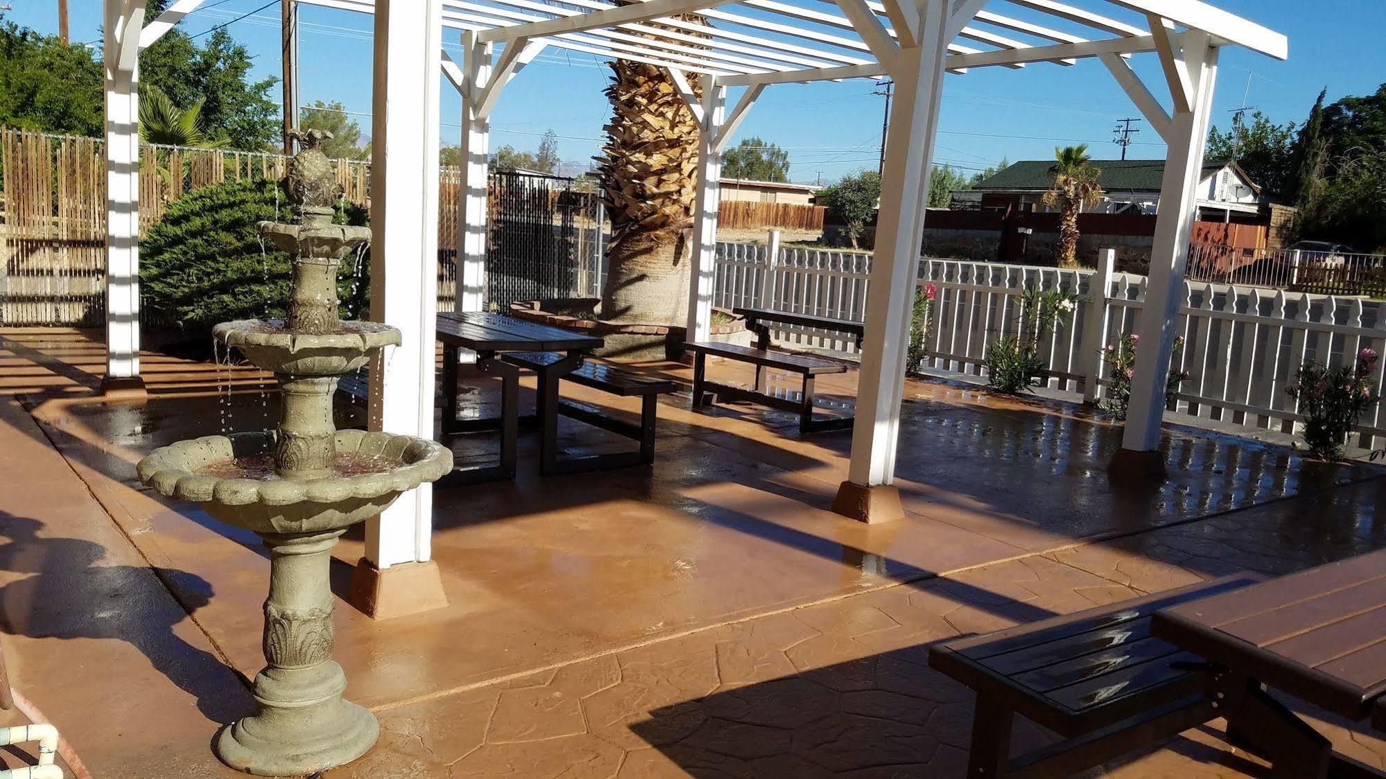 Hotel Europa Ridgecrest Εξωτερικό φωτογραφία